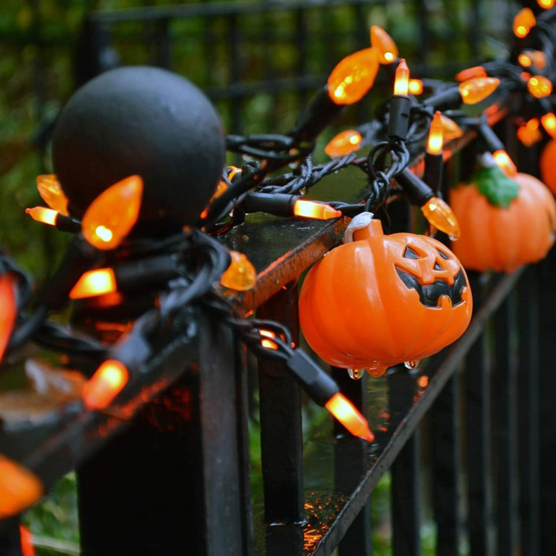 The Holiday Aisle Halloween Lights 33ft 150 Count Black Wire Incandescent Christmas Mini Lights 120 V High voltage UL Certified Clear Light String Connectable for